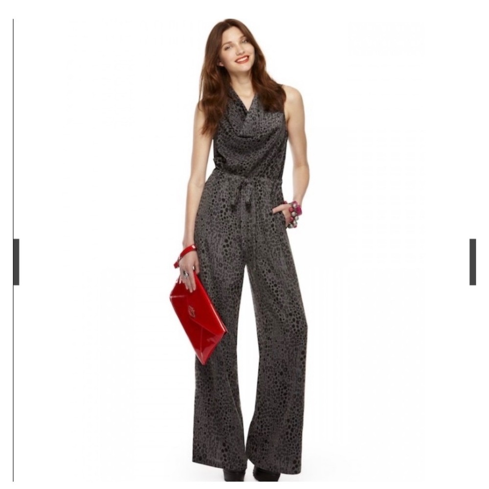 Kirna Zabete at Target Womens Grey Lip Print Wide Leg Jumpsuit Cowl Neck S - Picture 2 of 10